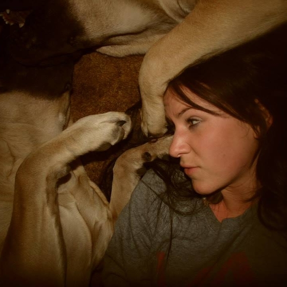 Meet your Posher, Andrea - Picture 1 of 1